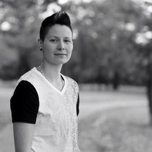 Meet your Posher, Bobbie